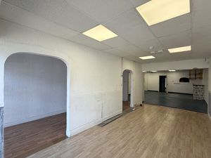 Photo 7- click for photo gallery